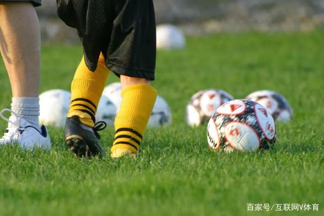 三分22中4！男篮硬扛格鲁吉亚，廖三宁连爆两场，没赵继伟也能赢